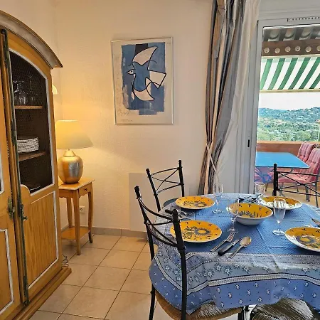 Mazet Vue - Parking - Wifi - Clim - Piscine Holiday home Sainte-Maxime