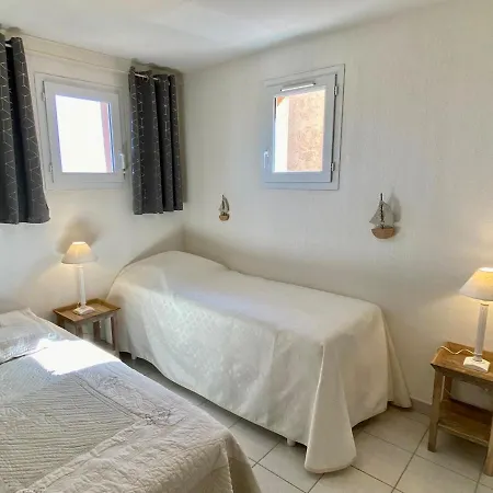 Mazet Vue - Parking - Wifi - Clim - Piscine Holiday home Sainte-Maxime