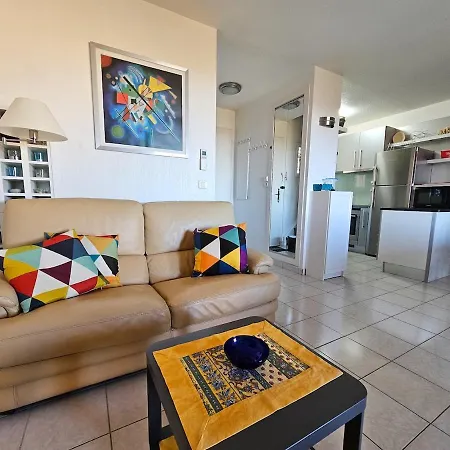 Mazet Vue - Parking - Wifi - Clim - Piscine Holiday home