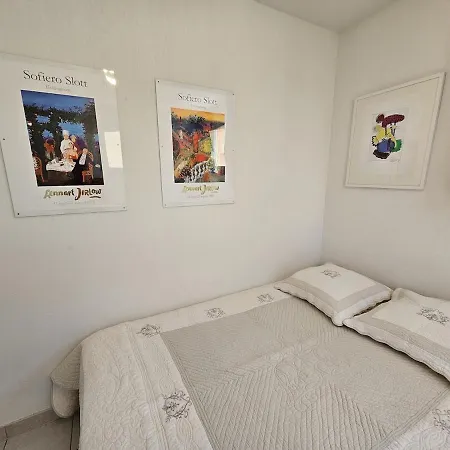 Mazet Vue - Parking - Wifi - Clim - Piscine Holiday home